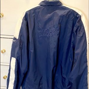 Vintage NIKE windbreaker